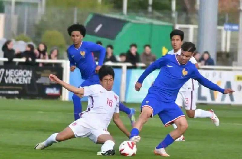 皇冠代理登1,2,3_U16国足不败战绩跻身蒙太古杯季军争夺战